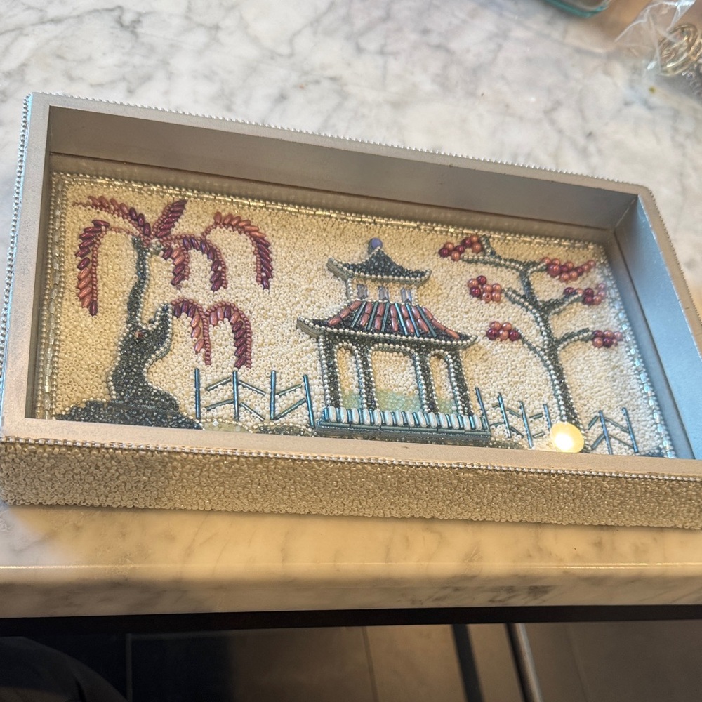 Beaded Asian Landscape Art tray with pagoda scene - Picture 4 of 9